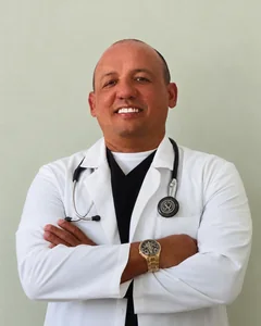 Osmar Alarcón Segura, APRN